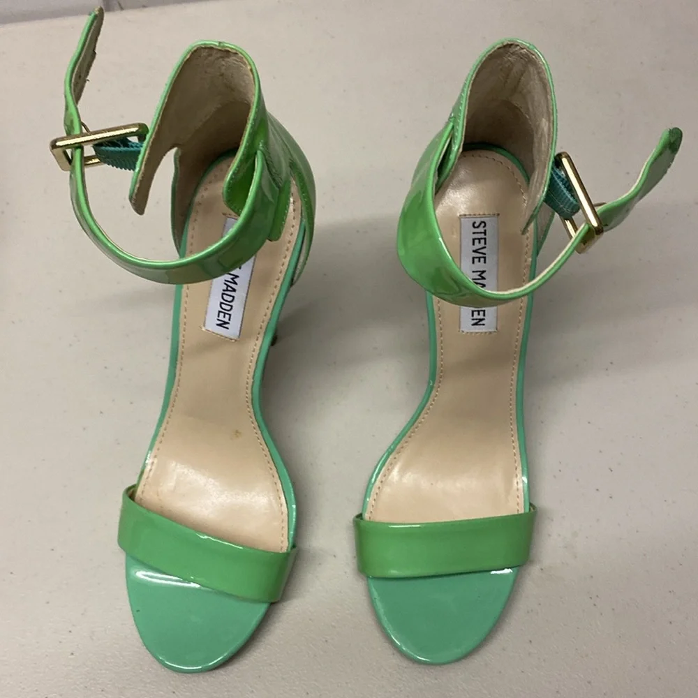 Steve Madden chic steve